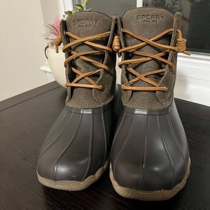 Women’s Sperry Duck Boots